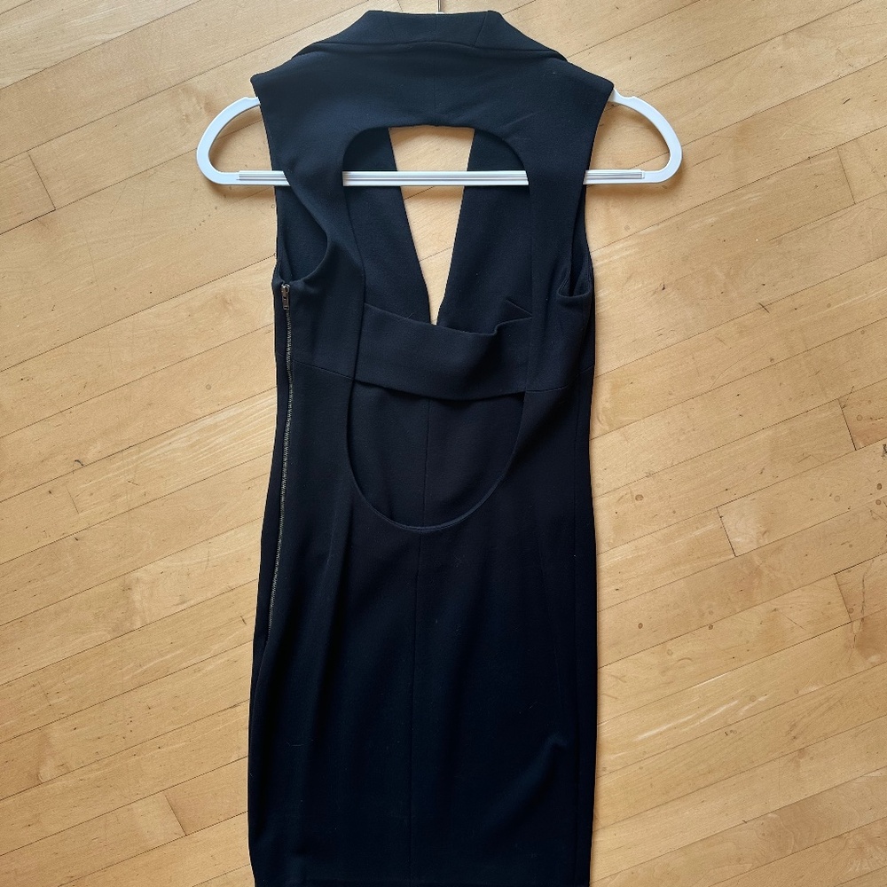 Catherine Malandrino Black deep V collared dress, P,  GD1134 - Picture 4 of 5